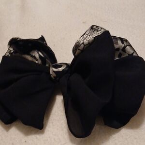 Elegant Black and Silver Hair Bow